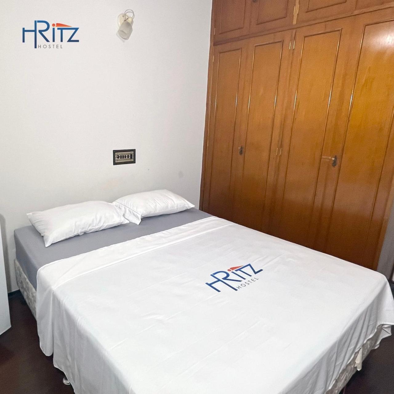 Ritz Hostel Araçatuba Kültér fotó